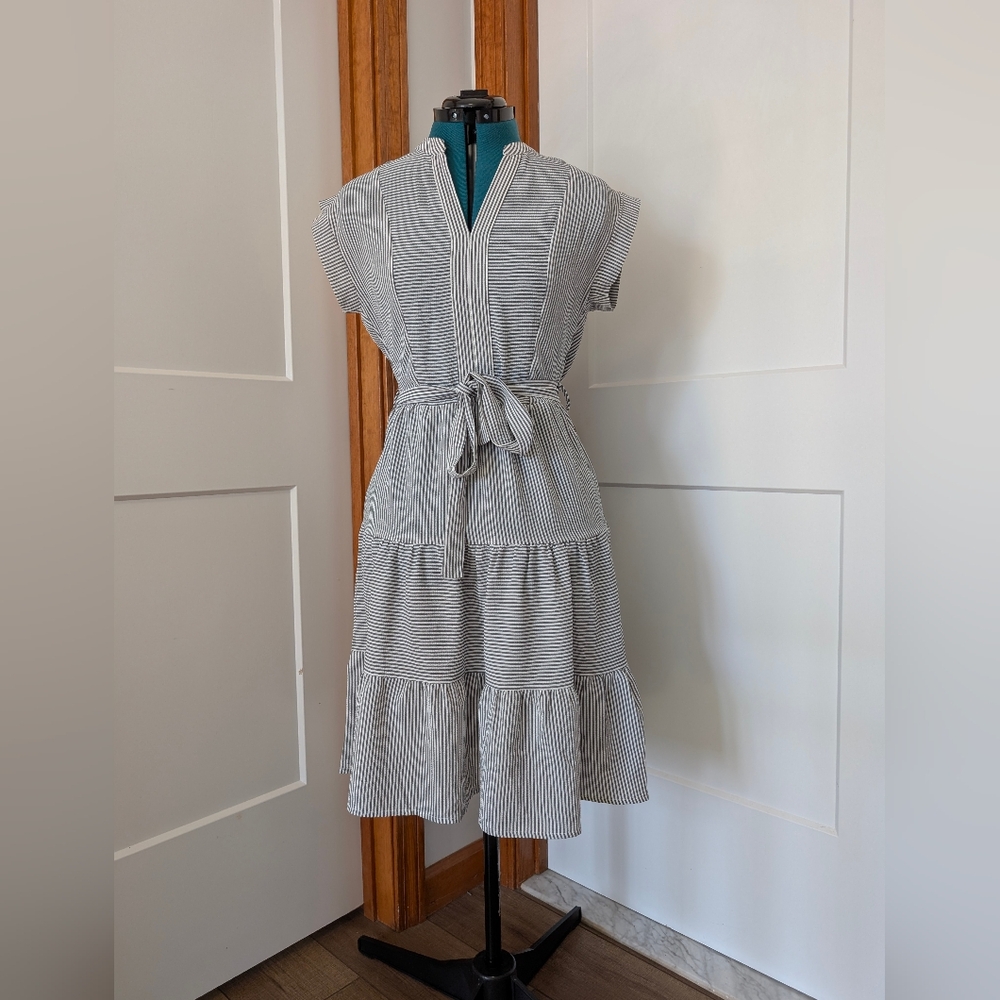 Monteau | Grey and White Striped Sundress | Size M/L